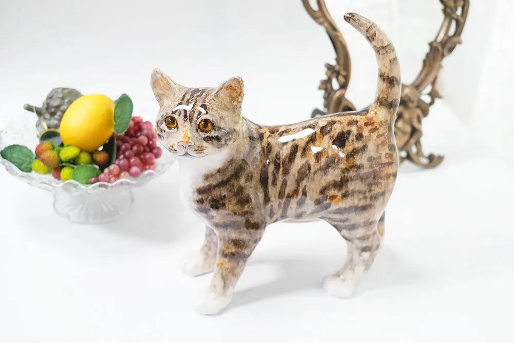 ヴィンテージ ウィンスタンレーキャット/ケンジントンキャット・キジ白猫D イギリス 陶芸作家Jenny Winstanley 置物