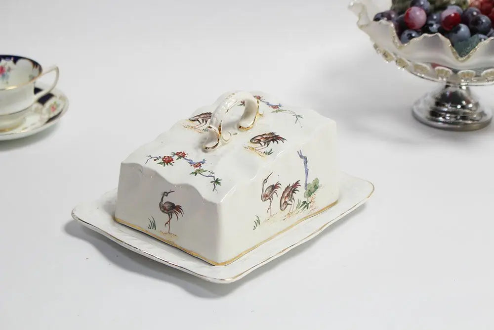 アンティーク チーズディッシュ イギリス 陶器製 鳥 蓋付チーズ皿 Victorian lidded cheese dish/アンティーク食器