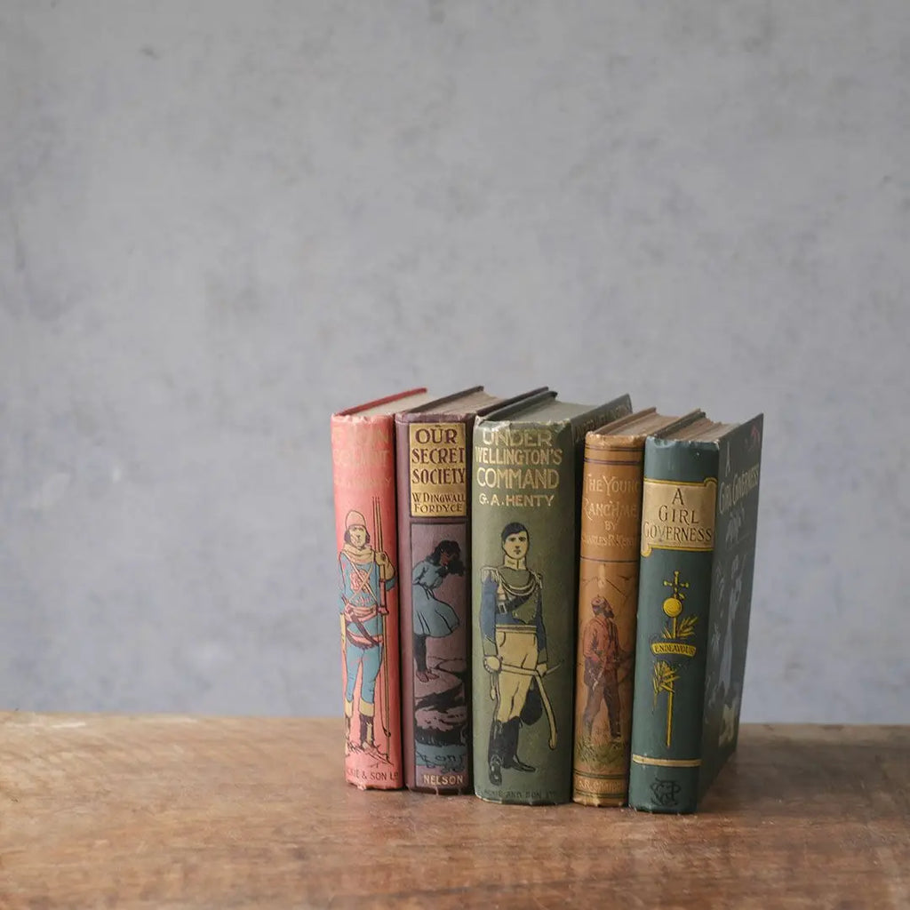 アンティーク本 イギリスの児童書 挿絵入りの古書