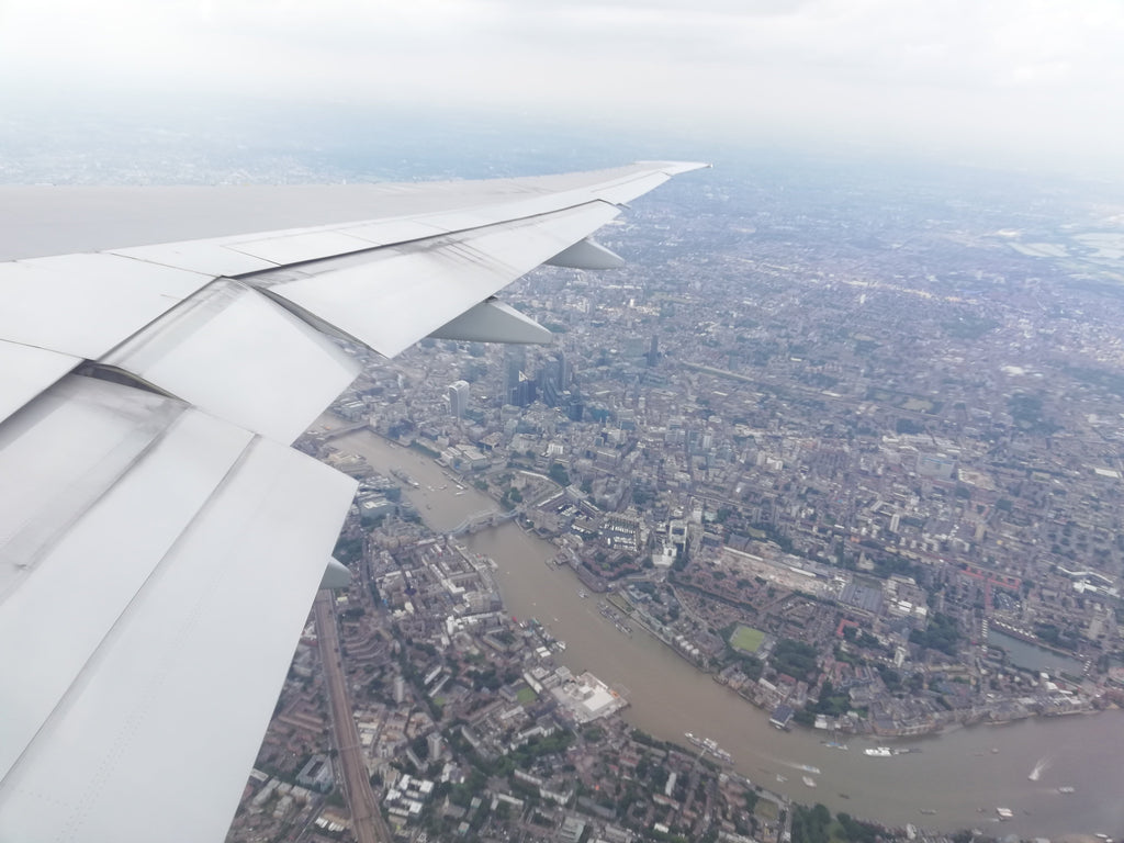 不思議なアンティーク小物を求めて。買付の旅 in イギリス