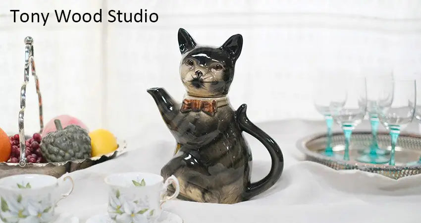 Tony Wood Studio(トニーウッドスタジオ)のテーブルウェア一覧ページ