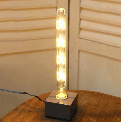 試験官のようなLED電球5