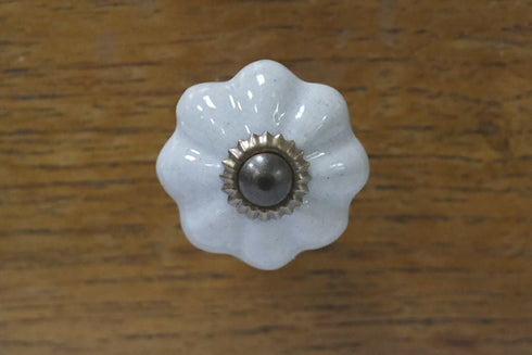 陶器製のプルノブ1