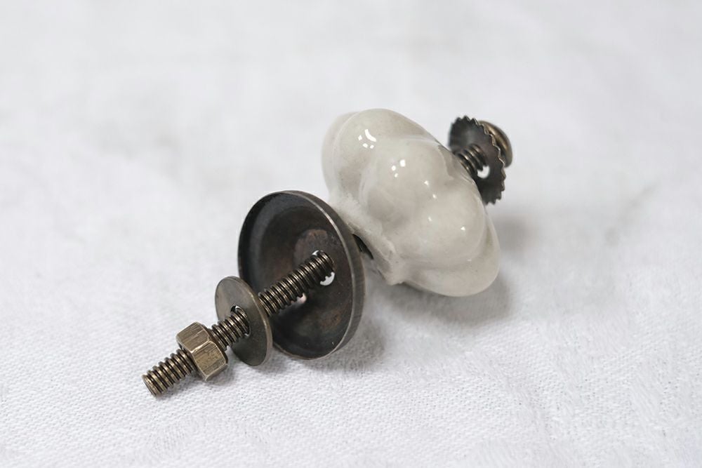 陶器のかわいいプルノブ3