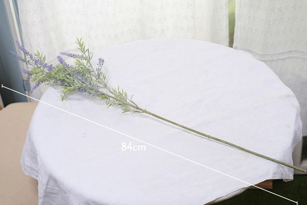 ラベンダーの造花1