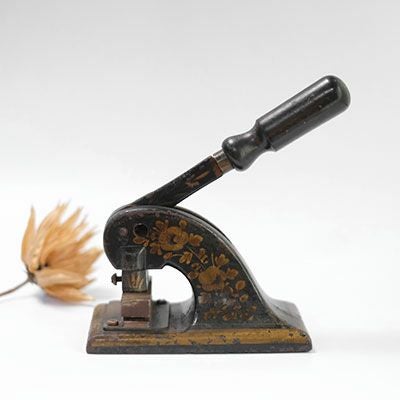 イギリスのアンティークエンボススタンプ11