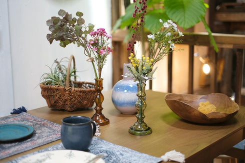 キャンドルホルダー型の花瓶1