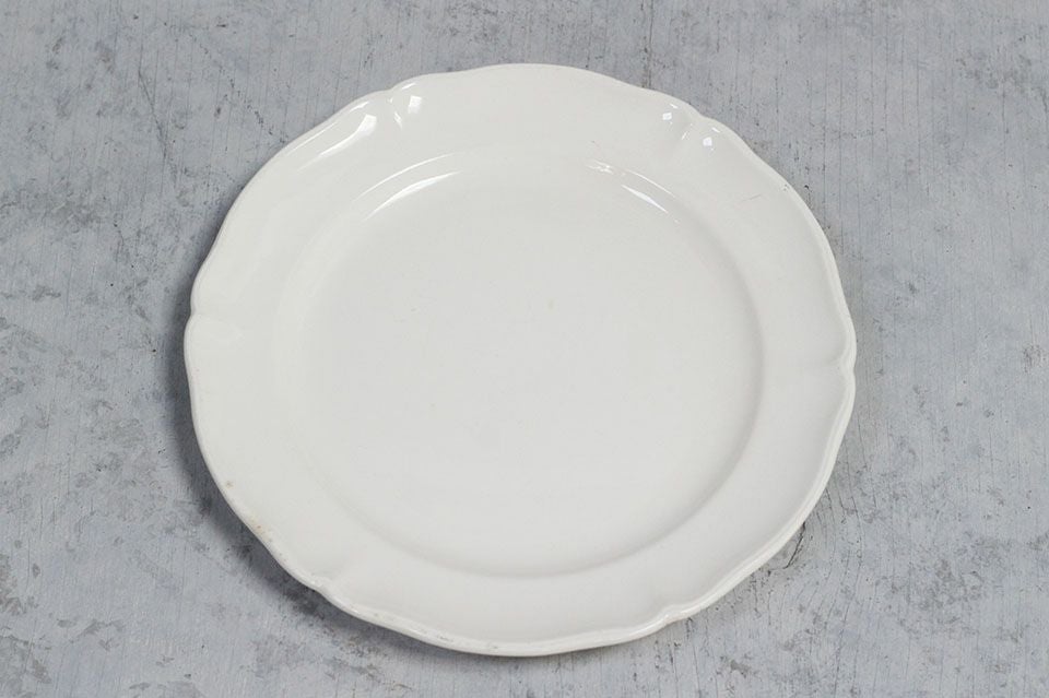 アンティーク皿 フラワーリムプレート 白 花リム皿 Villeroy & Boch1