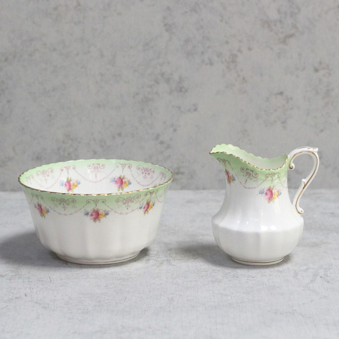 アンティークミルクポット シュガーボウル イギリス ROYAL ALBERT CROWN CHINA陶器製7