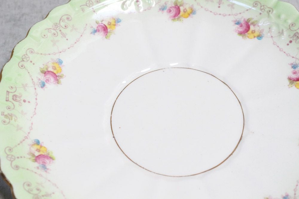 アンティークプレートイギリス ROYAL ALBERT CROWN CHINA33