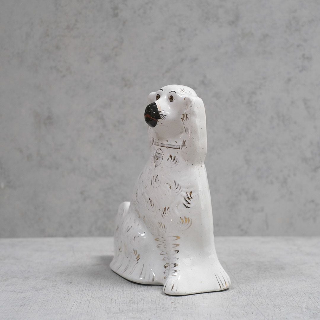 ヴィンテージスタッフォードシャードッグ 犬の置物 イギリス 陶器の