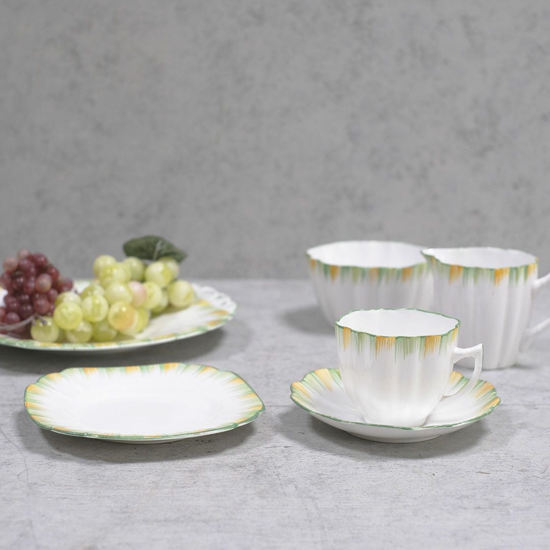 アンティーク ティーカップトリオ アールデコ イギリス MELBA BONE CHINA メルバ1