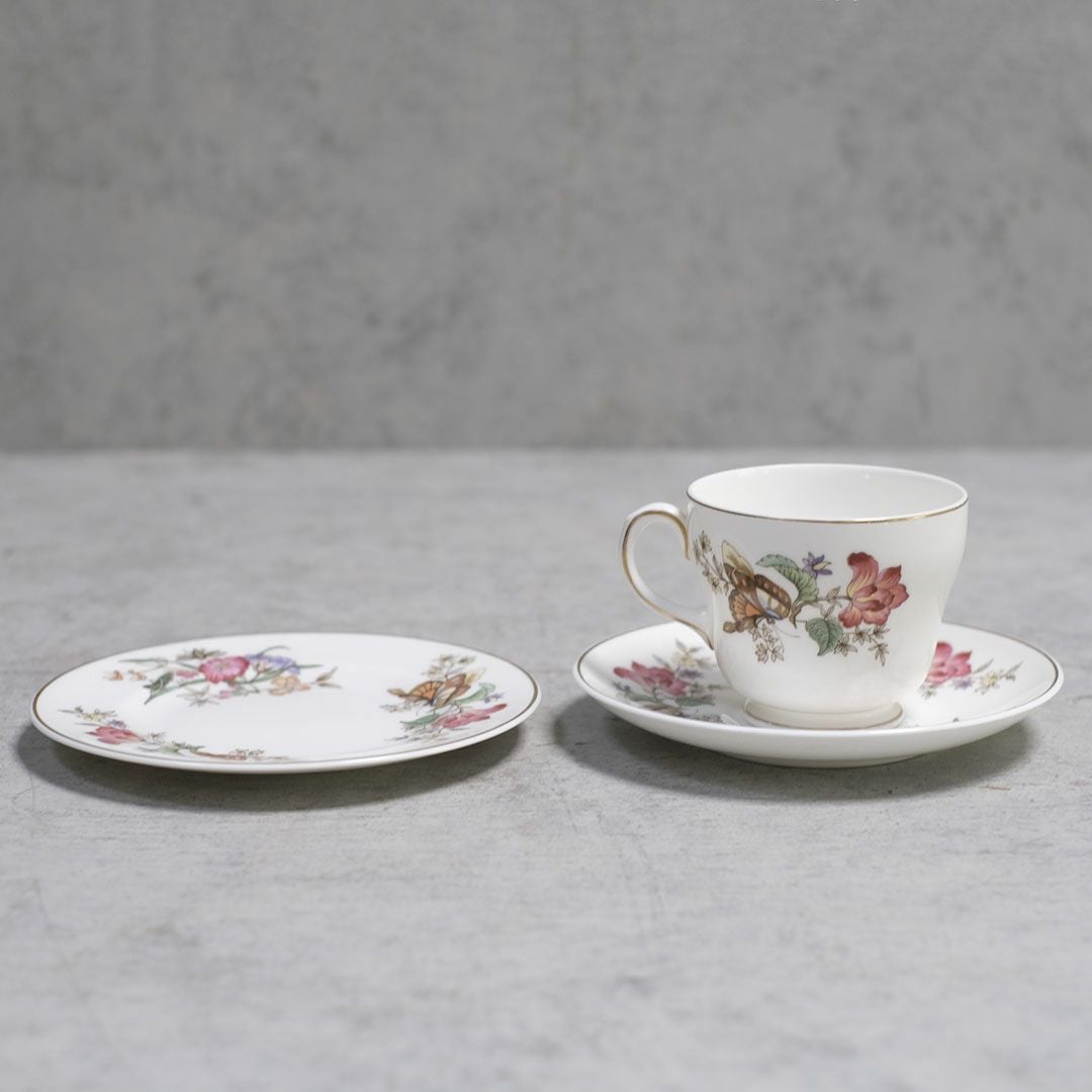 ヴィンテージティーカップ&ソーサトリオWEDGWOOD ウェッジウッド44