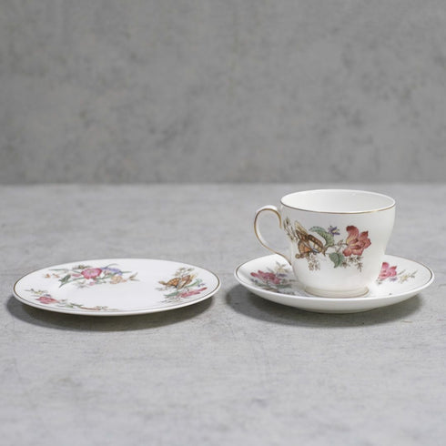 ヴィンテージティーカップ&ソーサトリオWEDGWOOD ウェッジウッド44