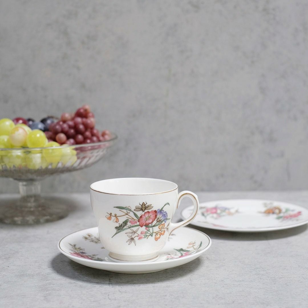 ヴィンテージティーカップ&ソーサトリオWEDGWOOD ウェッジウッド花柄10