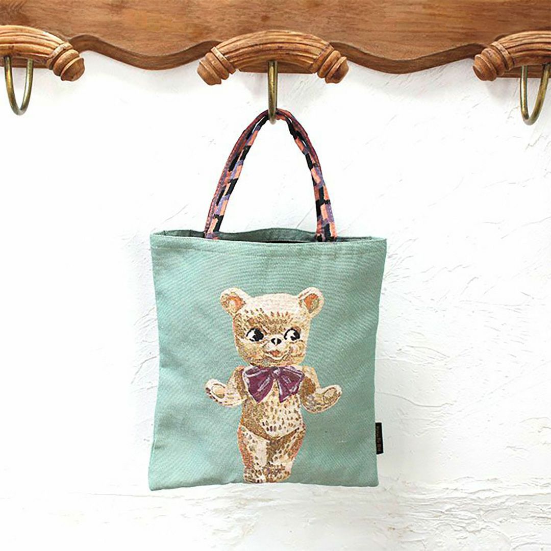 ナタリーレテのクマのカバン3