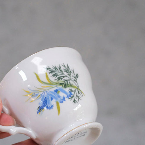 ヴィンテージティーカップトリオ Blue Trumpet Flowers イギリス54