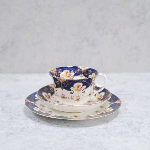 アンティークティーカップトリオ BESWICK & SONS イギリス アンティーク食器1