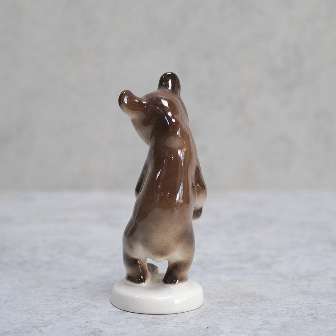 ヴィンテージフィギュリン LOMONOSOV(ロモノーソフ)B クマの陶磁器製オブジェ3ヴィンテージフィギュリン LOMONOSOV(ロモノーソフ)B クマの陶磁器製オブジェ3