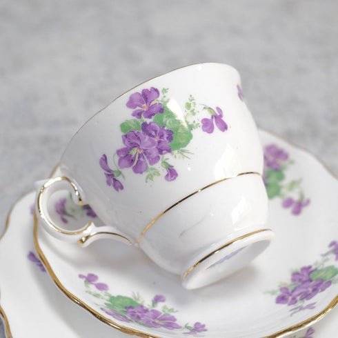ヴィンテージティーカップトリオ Colclough(コルクラフ)菫 バイオレット イギリス44