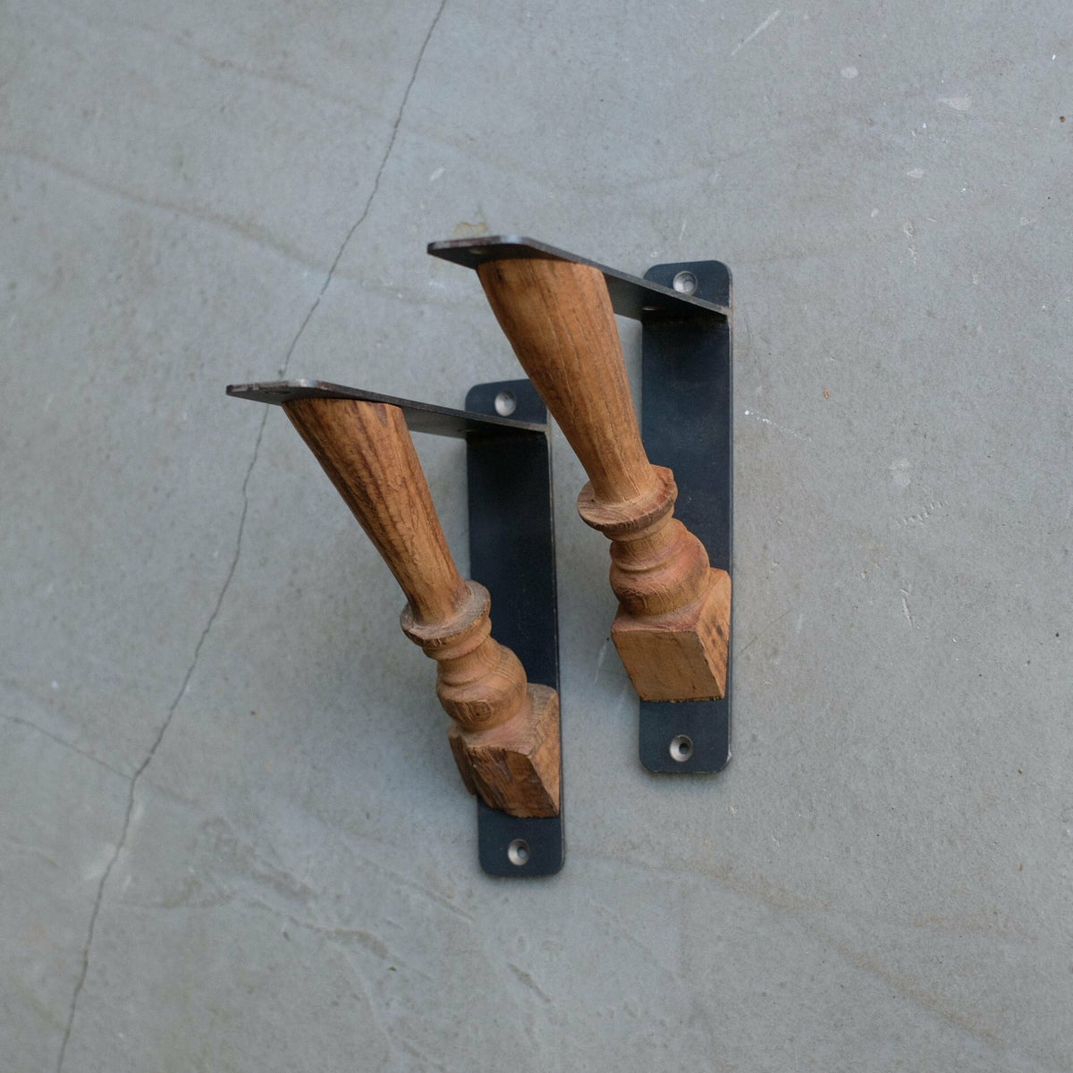 古材のウッドスピンドル 棚受け金具 ペア ブラケット4