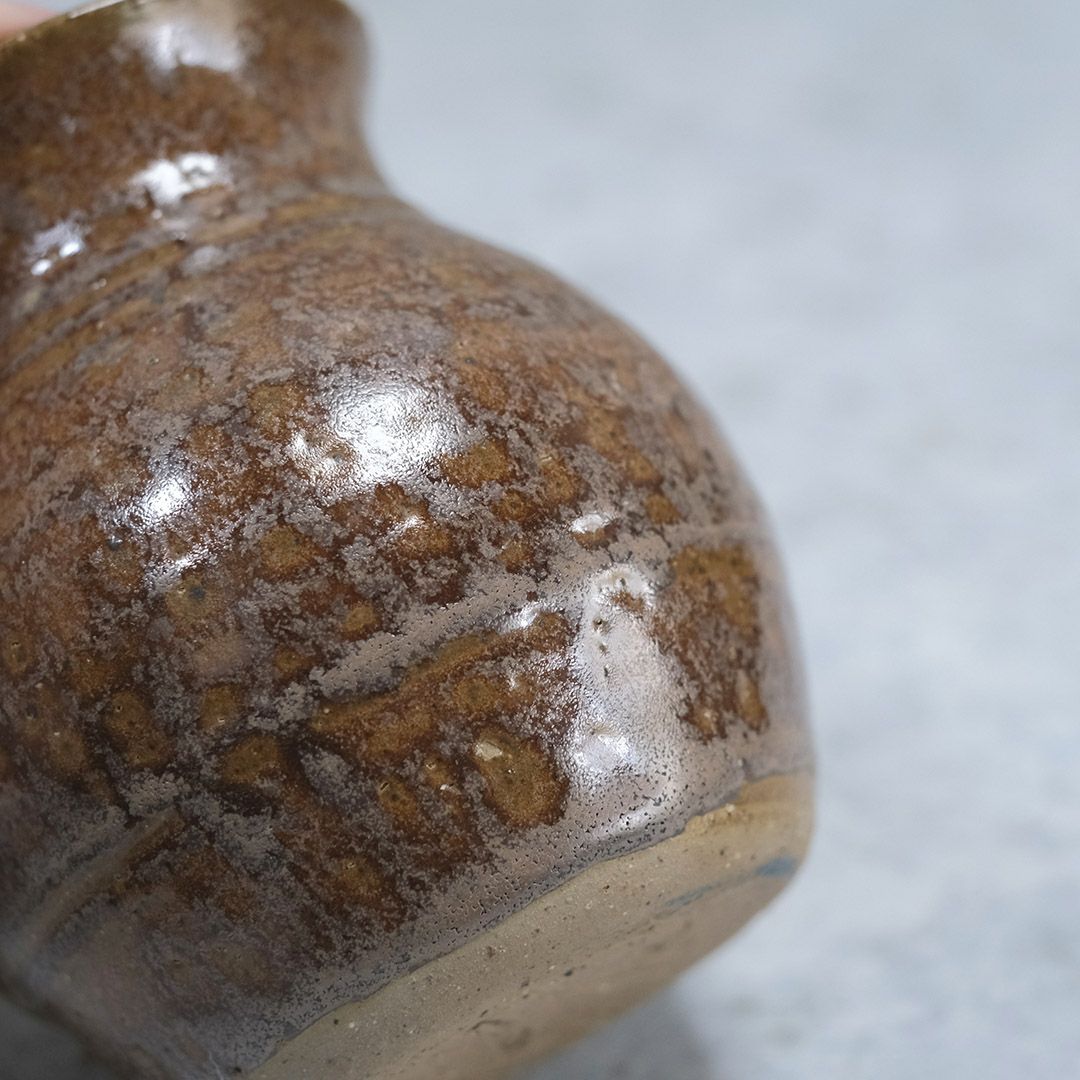 アンティークジャグ 陶器の水差し 56