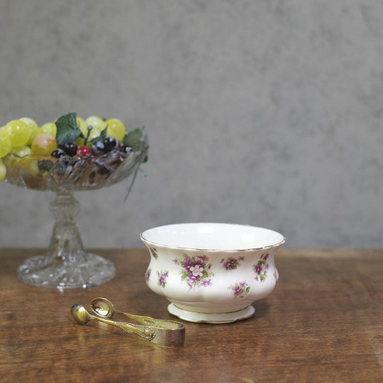 ヴィンテージシュガーボウル ROYAL ALBERT SWEET VIOLET ロイヤルアルバート イギリス
