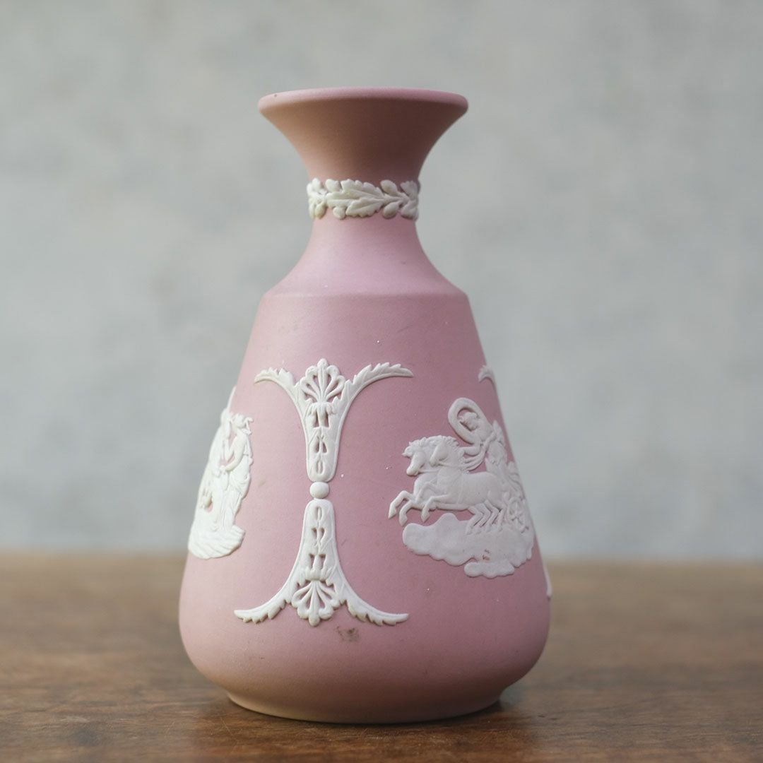 ヴィンテージ WEDGWOOD ウェッジウッドジャスパー フラワーベース ピンク 一輪挿し 花器32