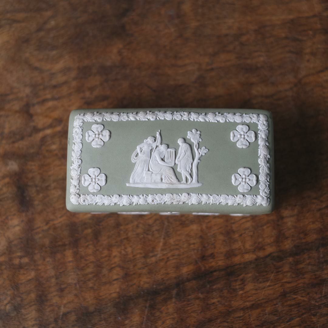 ヴィンテージ WEDGWOODジャスパー トリンケットボックス セージグリーン44
