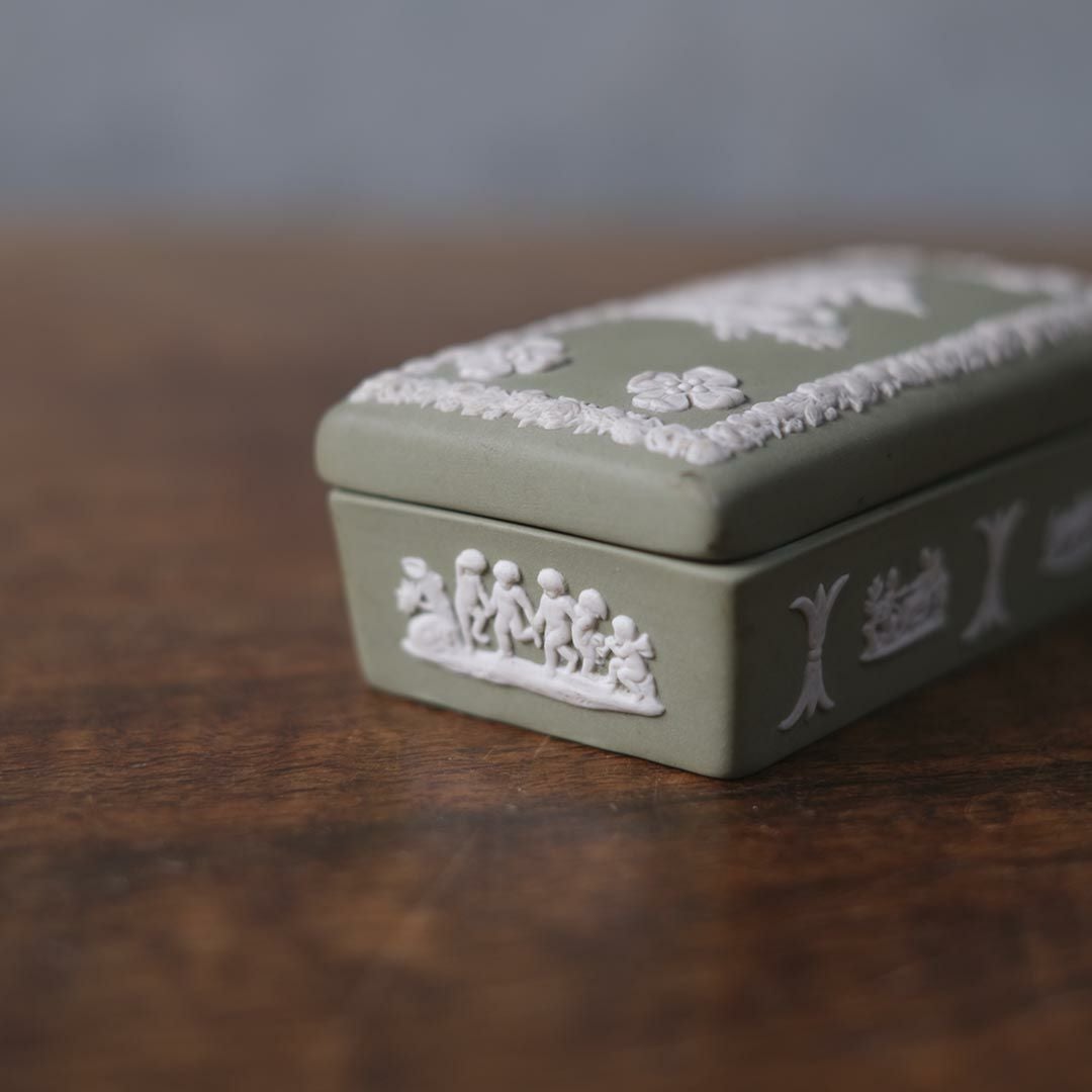 ヴィンテージ WEDGWOODジャスパー トリンケットボックス セージグリーン55