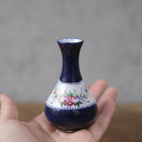 アンティークフラワーベース 一輪挿し 小さな花瓶 陶器 花モチーフ イギリス33
