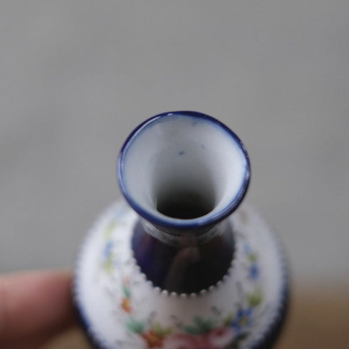 アンティークフラワーベース 一輪挿し 小さな花瓶 陶器 花モチーフ イギリス55
