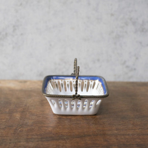 アンティークレースドバスケット レースドホワイトポーセリン フランス22