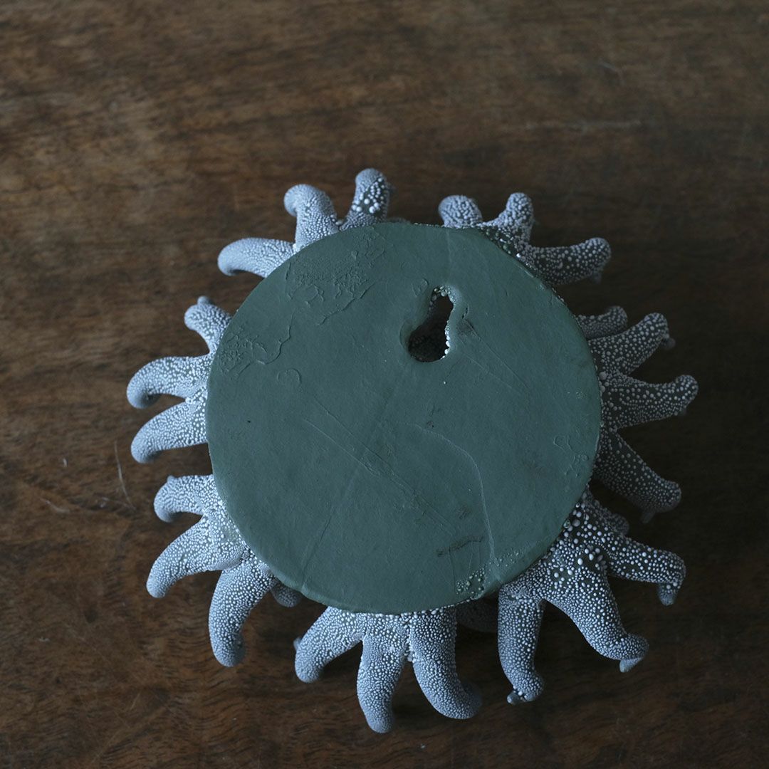 ファンタジー世界の花の置物 テクスチャー造形11