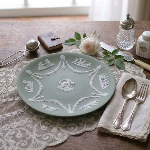ヴィンテージ WEDGWOOD ウェッジウッド ジャスパー セージグリーン 飾り皿 キューピッド ガーランド イギリス11