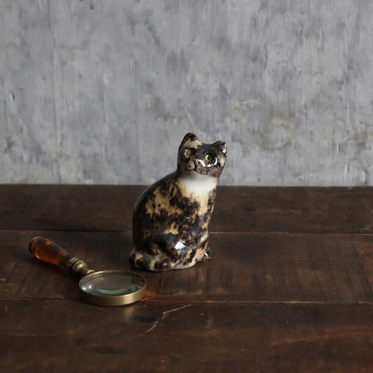 ヴィンテージ ジェニー・ウィンスタンレイ ケンジントンキャット 三毛猫のフィギュリン 小さな陶器の猫の置物 イギリス