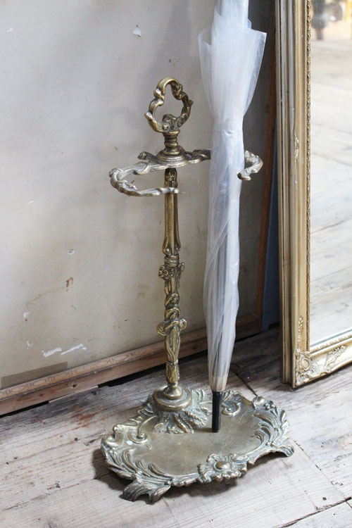 即納特典付き アンティーク古雑貨◾️真鍮製 昔の古い傘立て ステッキ