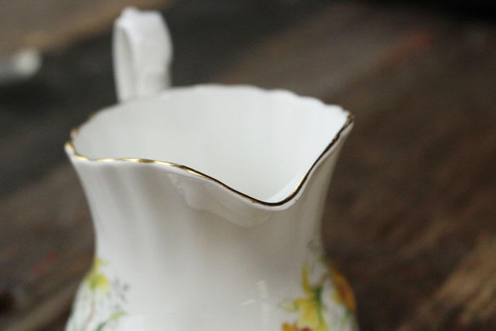 選ぶなら クリーマー ミルクジャグ 茶器 フラワーベース 飾り イギリス 英国 キッチン雑貨 tableware 1492f wonder