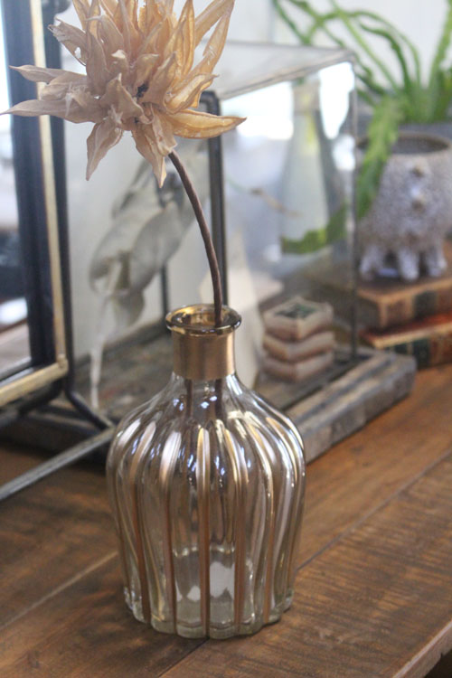 ガラスの花瓶 Sold Outアンティークとインテリア雑貨保存版