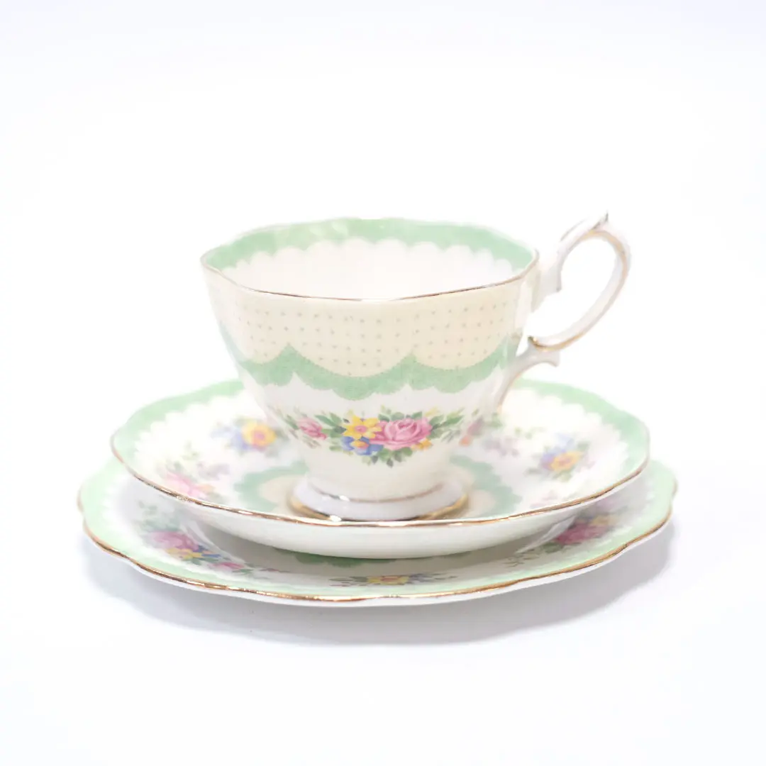 ROYAL ALBERT ロイヤルアルバート カップ＆ソーサー ペアセット