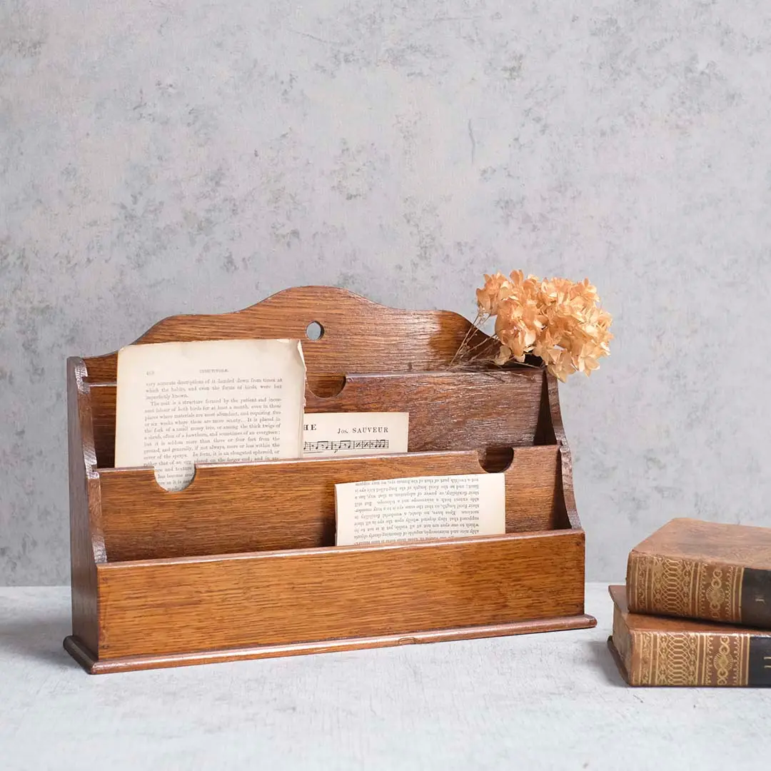 アンティークレターラック イギリス 木製 手紙やポストカードの卓上