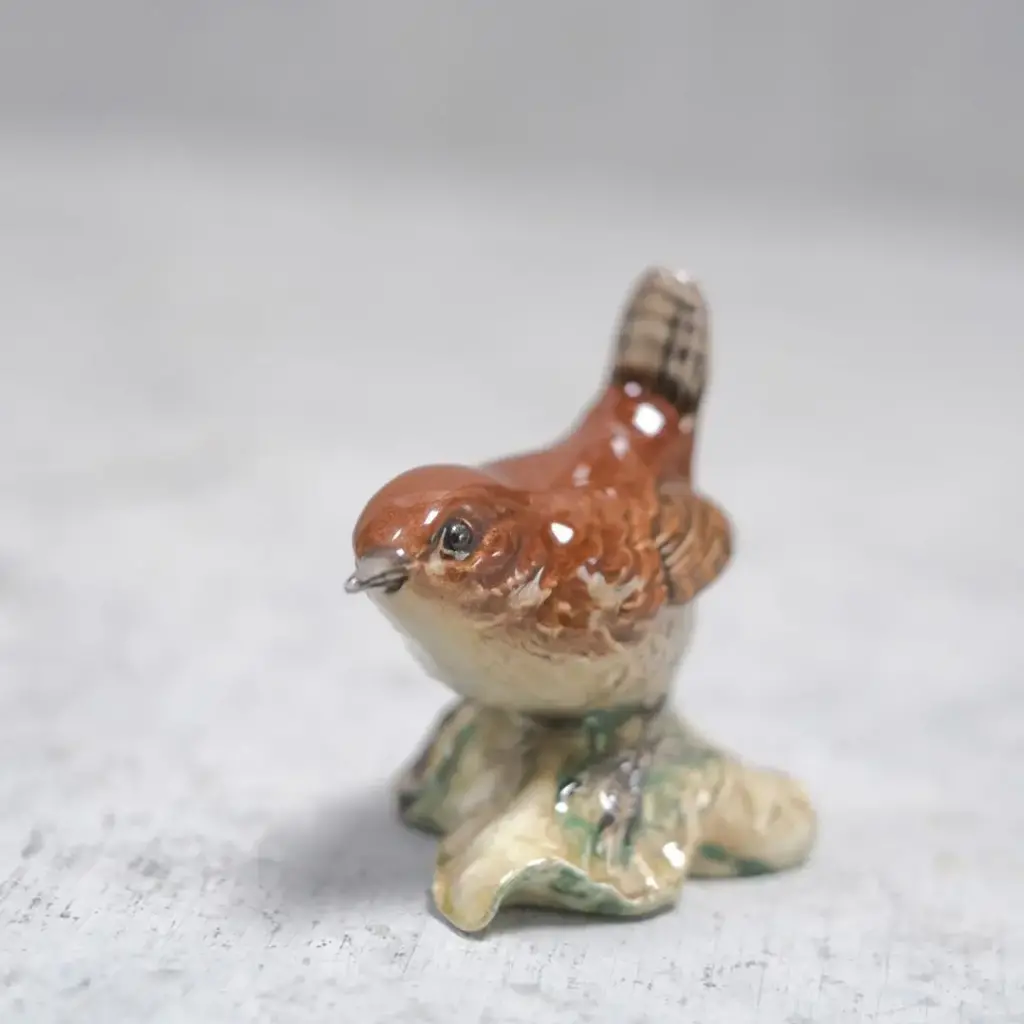 ヴィンテージフィギリン BESWICK 鳥の置物 ピーターラビット陶製フィギュアで有名なイギリスのベスウィック社製
6