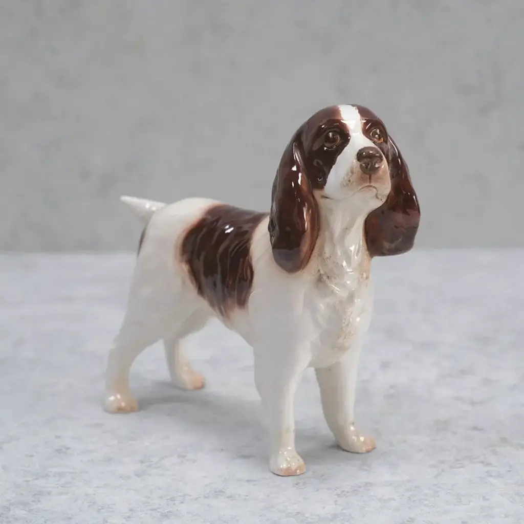ヴィンテージオブジェ 犬の置物 陶器 イギリス
1