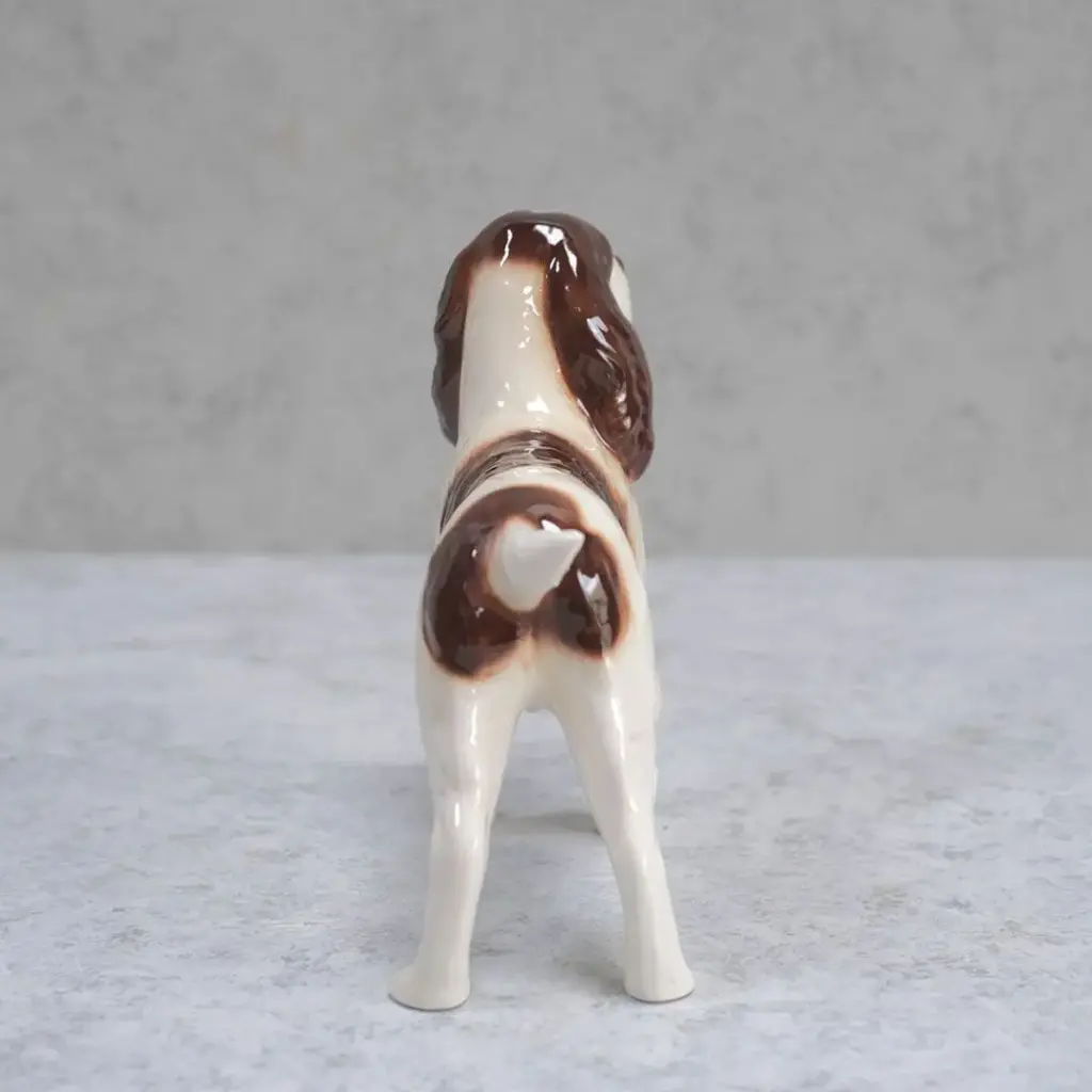 ヴィンテージオブジェ 犬の置物 陶器 イギリス
4