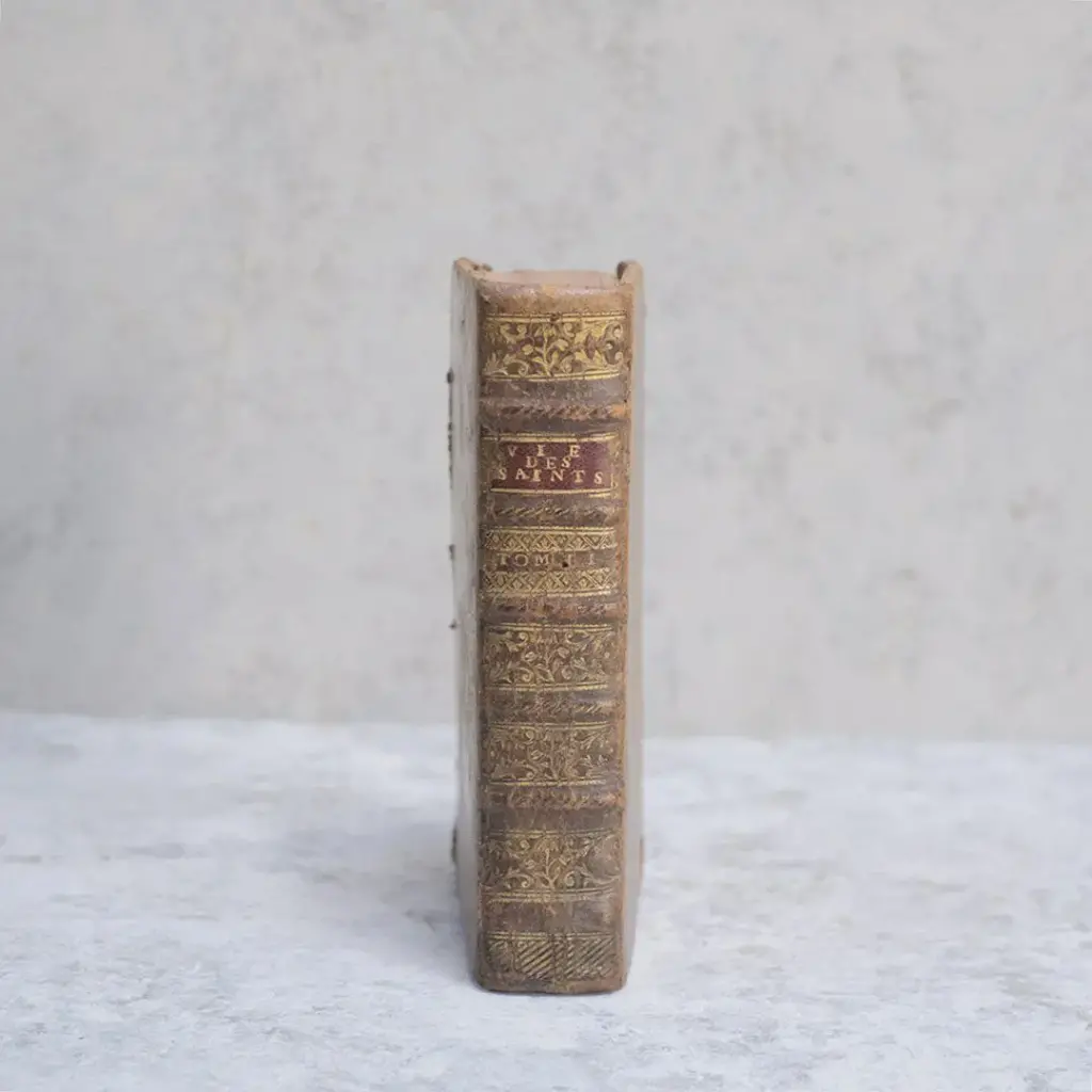 アンティークブック フランス レザーブック 革張りの古書 la vie des saints(聖人たちの夜)
