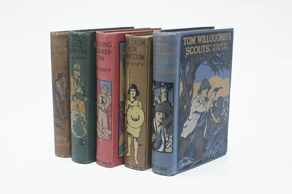 アンティーク本 イギリスの児童書 挿絵入りの古書1