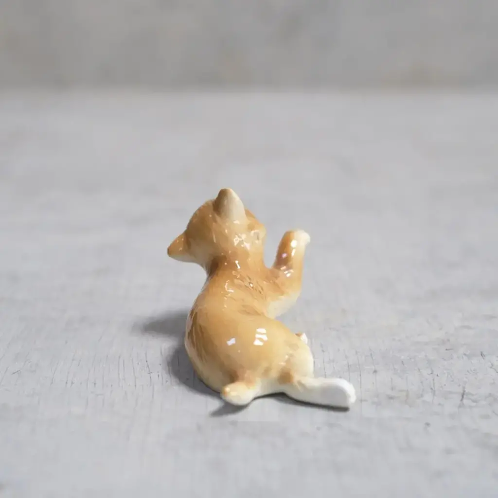 ヴィンテージフィギュリン 犬の陶器オブジェ 置物3