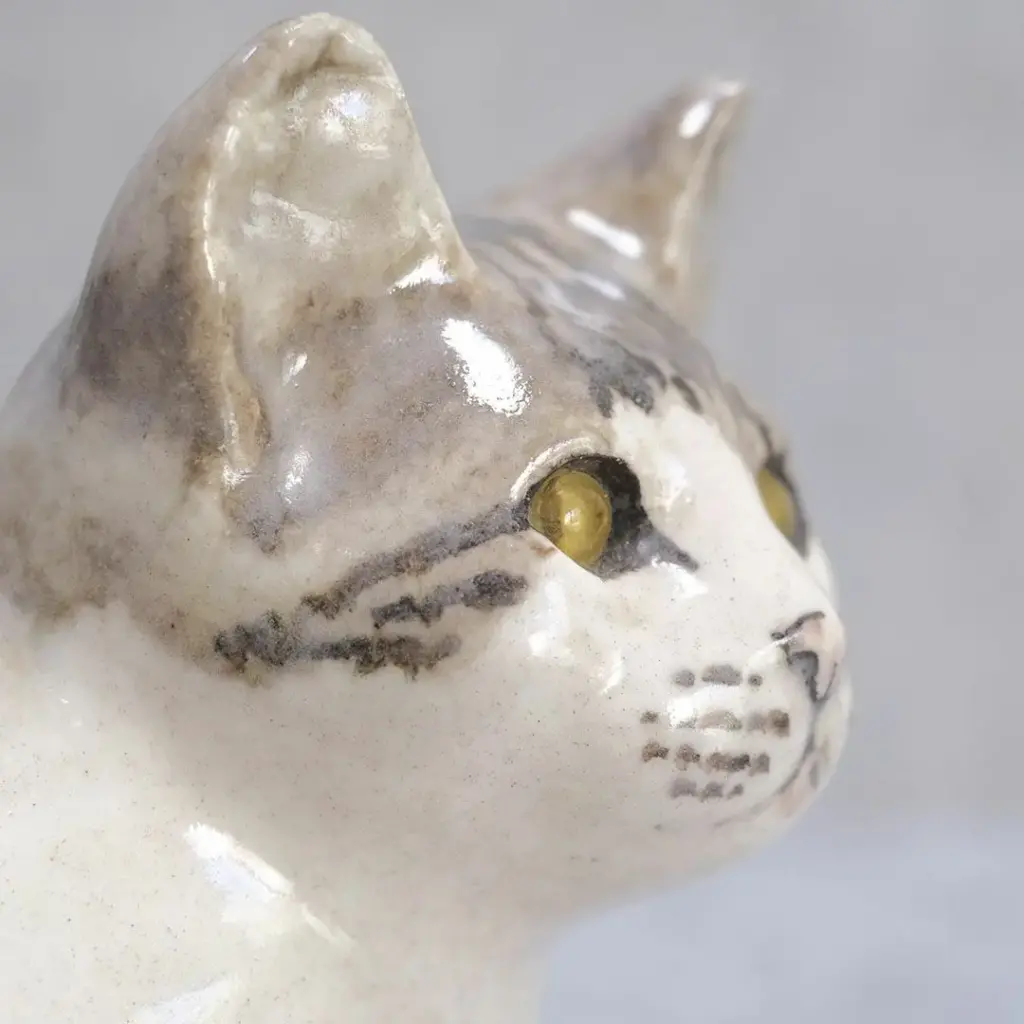 ヴィンテージ ウィンスタンレーキャット/ケンジントンキャット キジ白 イギリス 陶芸作家Jenny Winstanley猫のオブジェ2