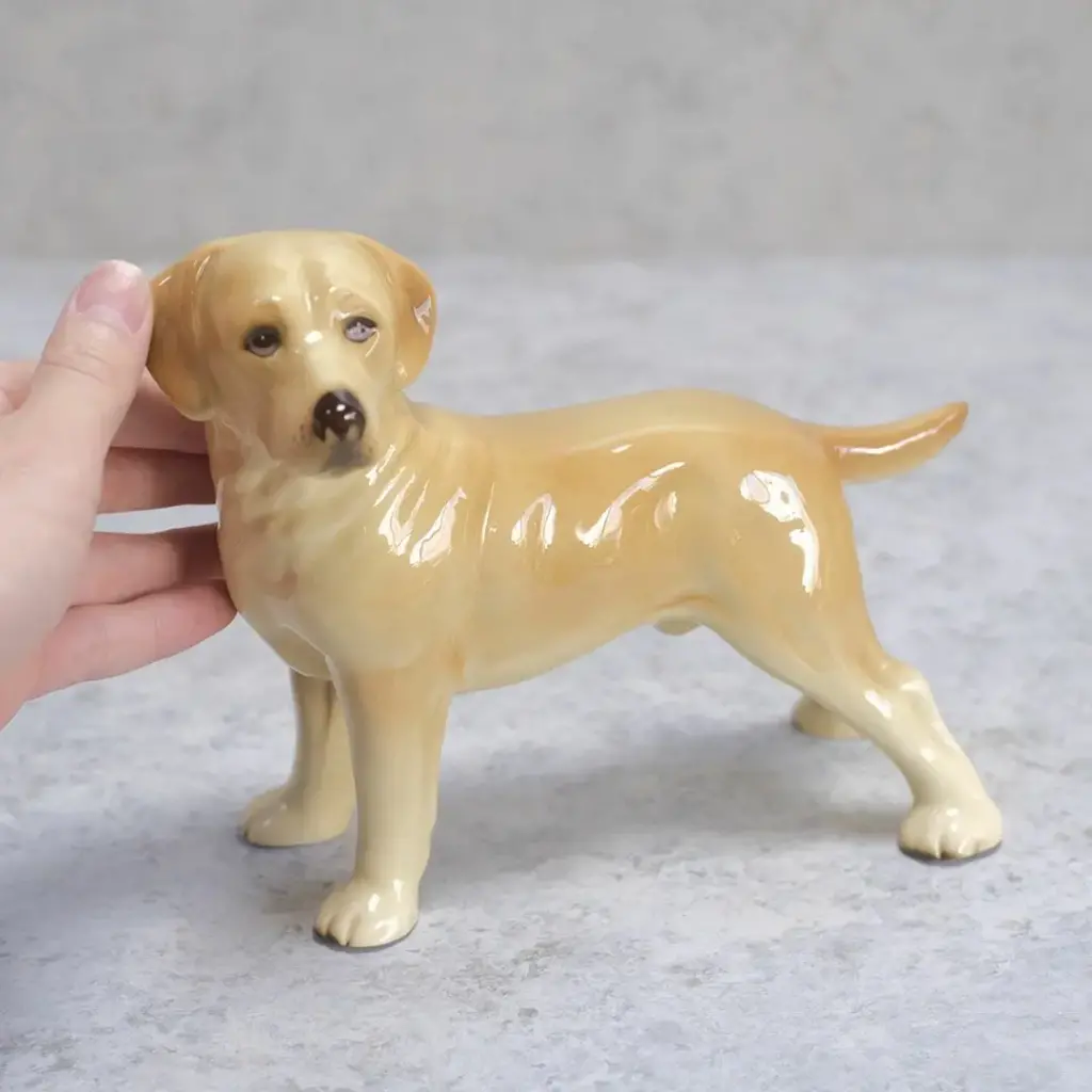 ヴィンテージ犬のフィギュリン 陶器人形 イギリス 置物 ゴールデンレトリバー3