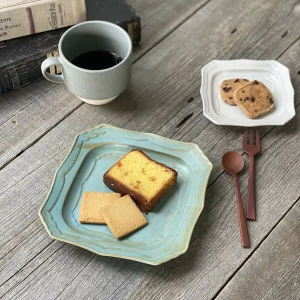 美濃焼 蚤の市スクエアプレート18cm スクエア おしゃれなカフェ風色合い綺麗なお皿 食器2